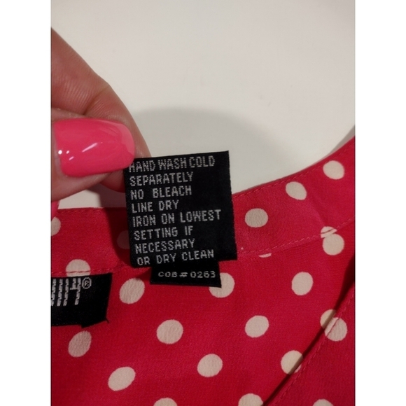 Savannah silk raspberry polka dot tank - Picture 6 of 7